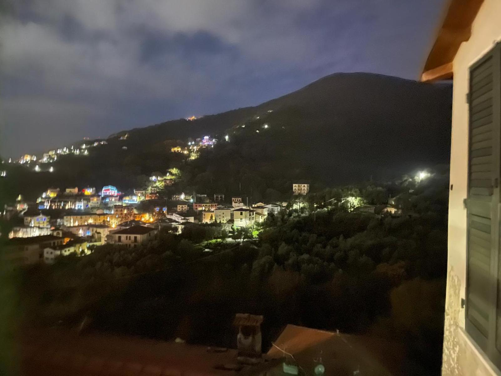 La Spezia Stazione Centrale 5 Terre - Murlo Exteriör bild